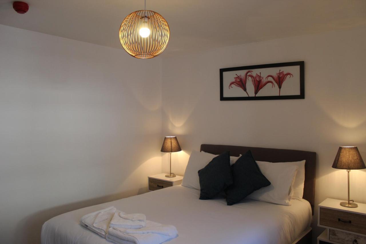West Street Mews Apartment เอ็กซิเตอร์ ภายนอก รูปภาพ