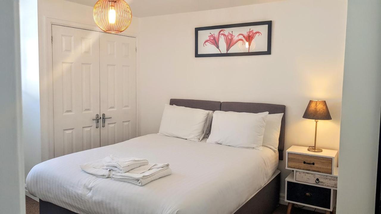 West Street Mews Apartment เอ็กซิเตอร์ ภายนอก รูปภาพ