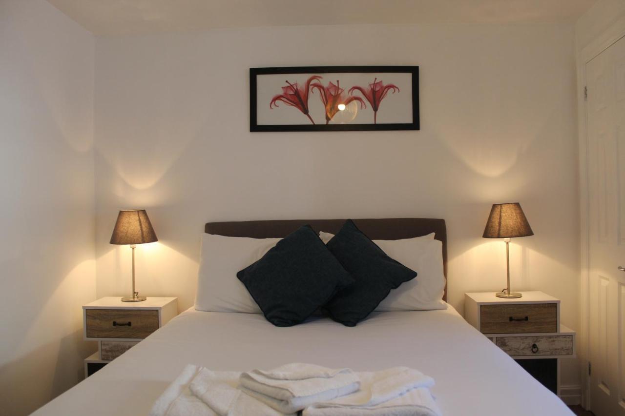 West Street Mews Apartment เอ็กซิเตอร์ ภายนอก รูปภาพ