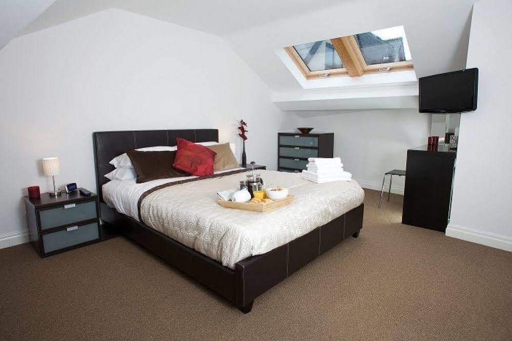 West Street Mews Apartment เอ็กซิเตอร์ ภายนอก รูปภาพ